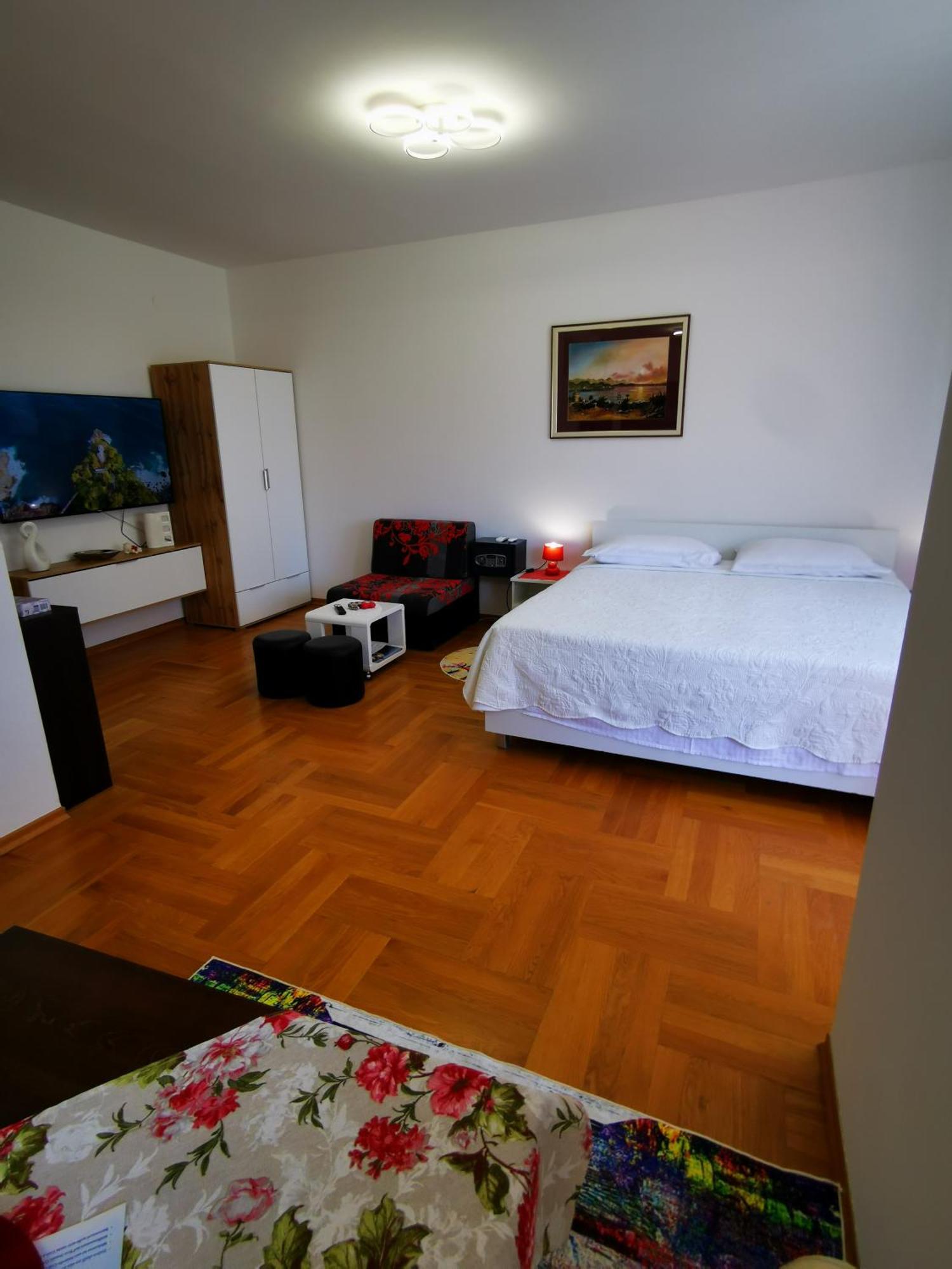 Mara Apartman *