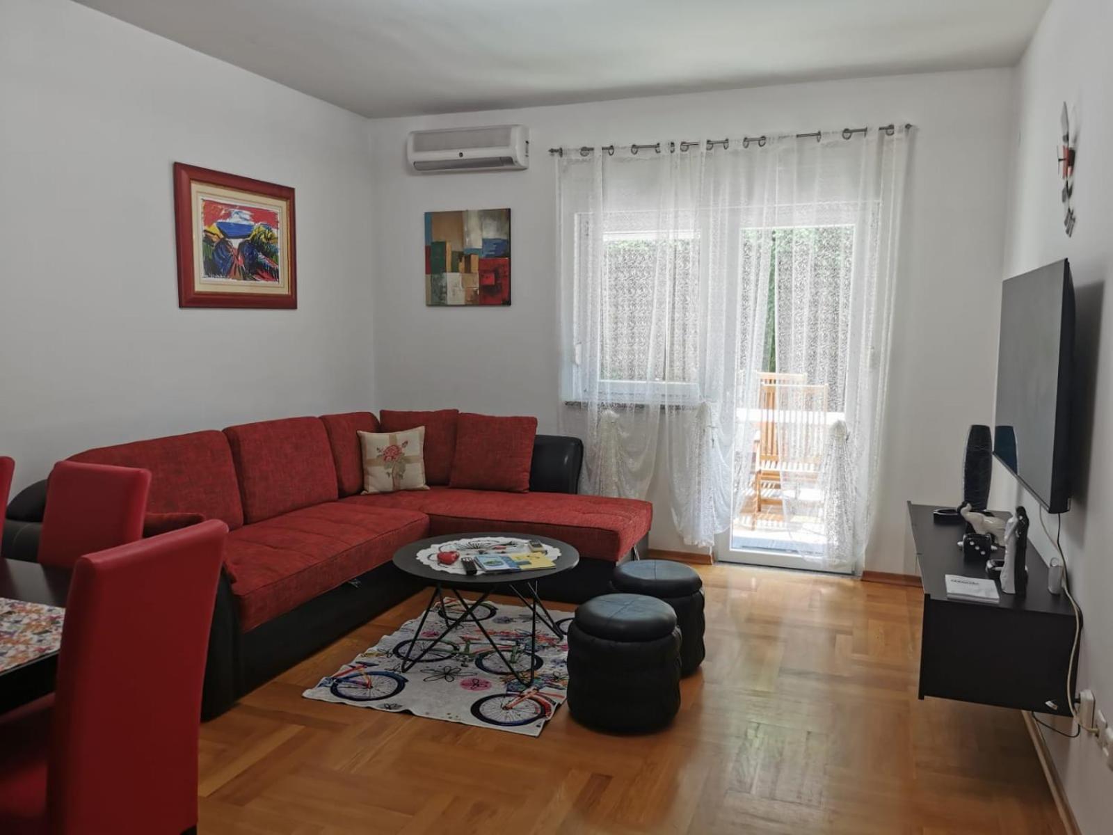 Mara Cres
