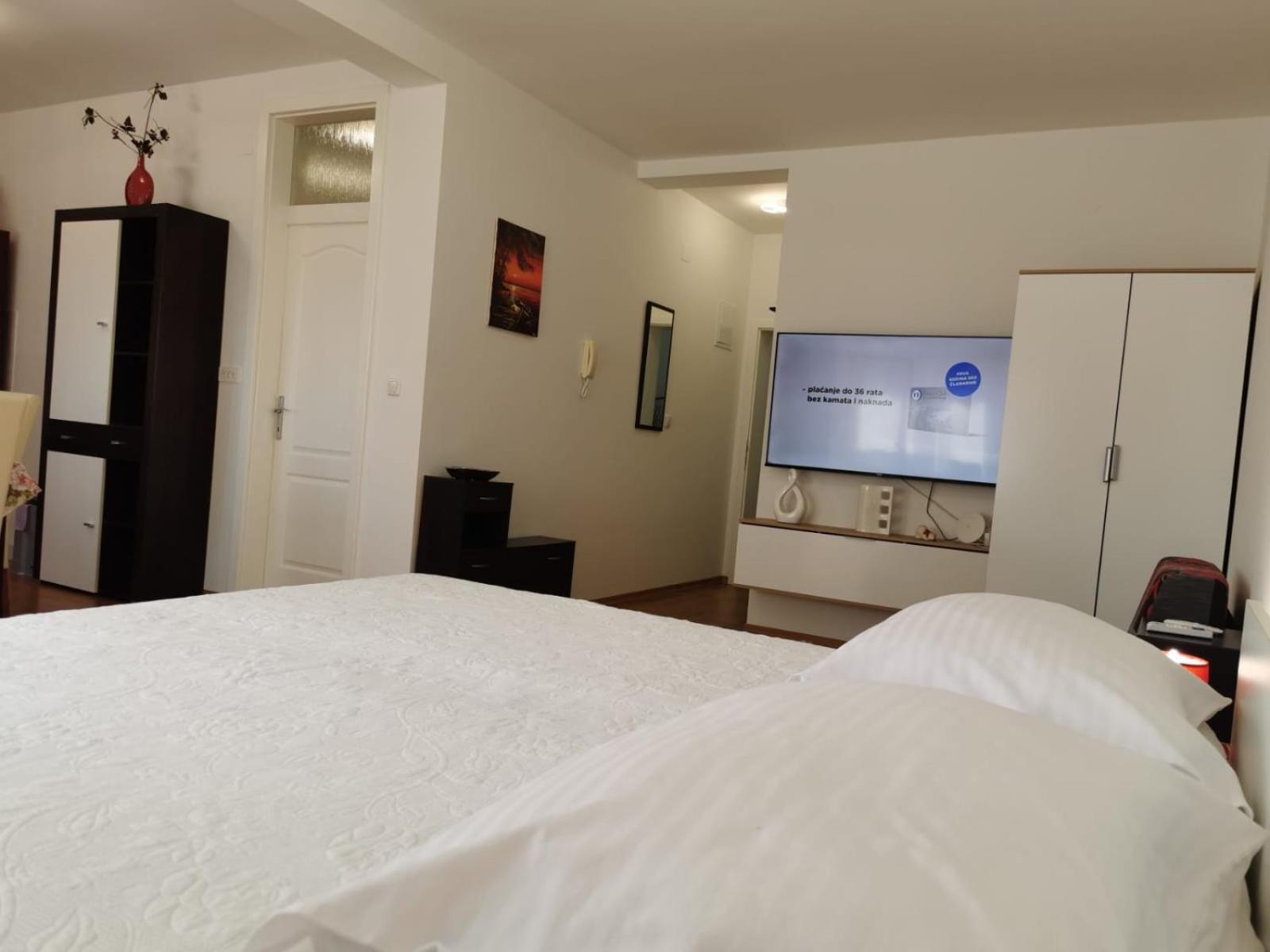 Mara Apartman Cres