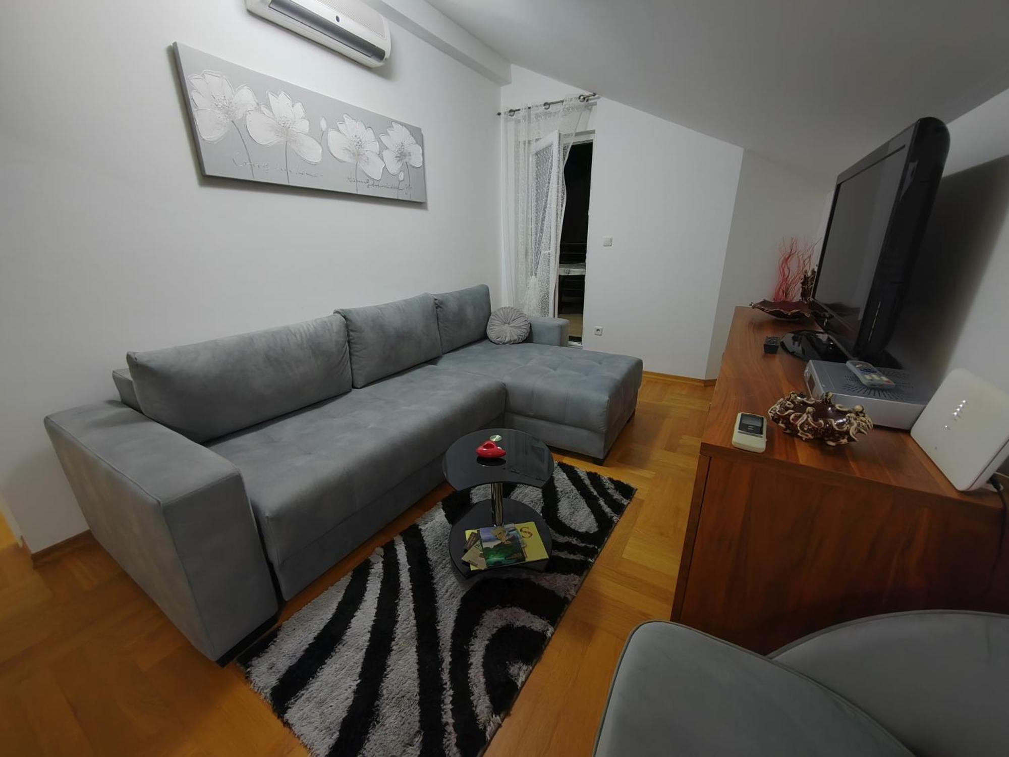 Apartman Mara *