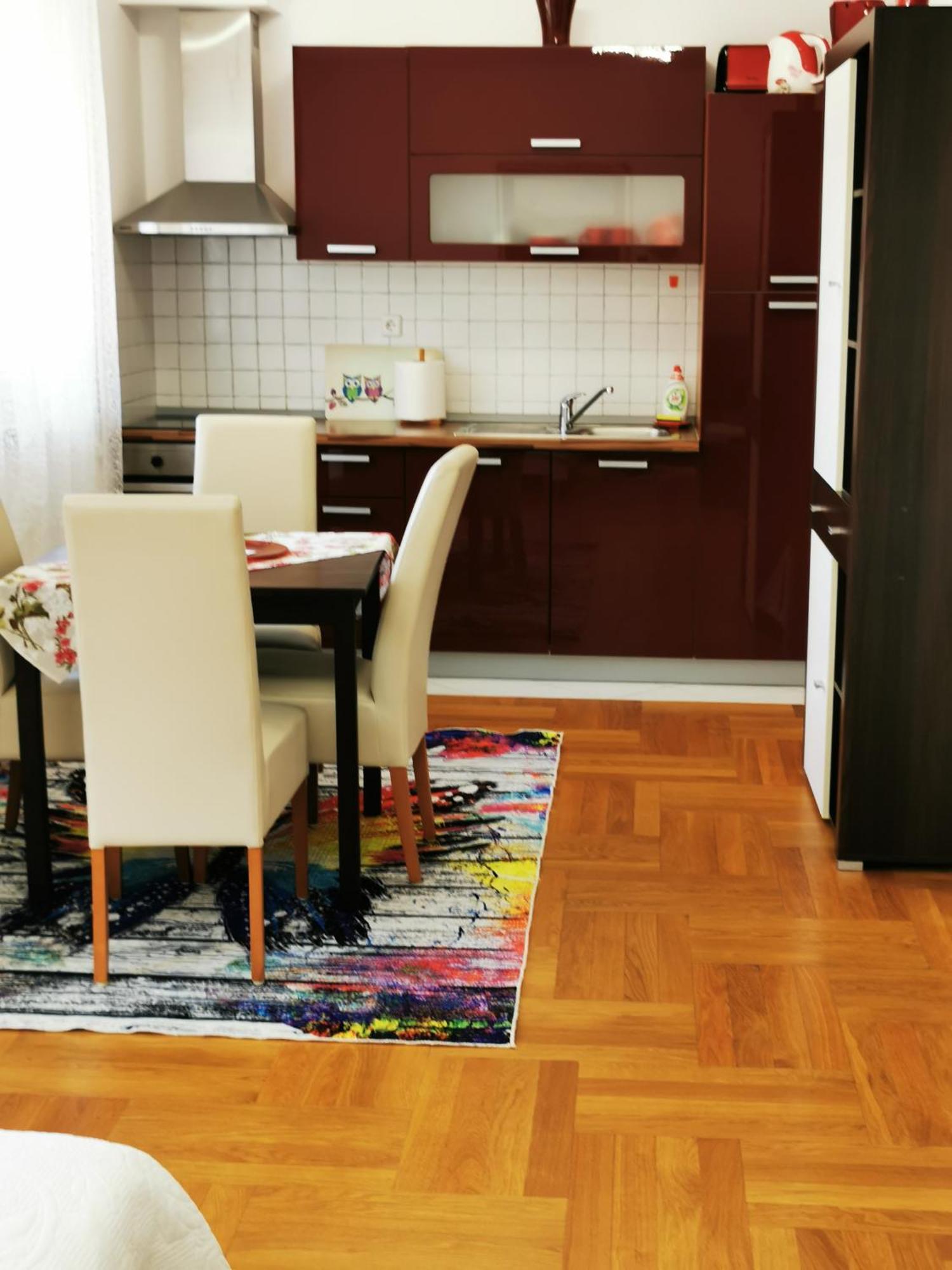 Mara Apartment *